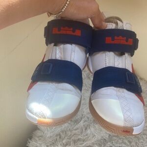 Nike LeBron Soldier 13 LA Basketball Shoes USA Red Blue